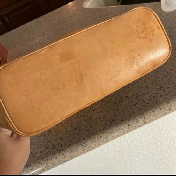 Loius Vuitton Backpack - Picture 4 of 6